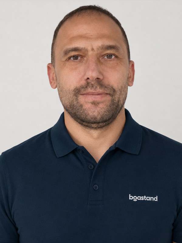 Catalin Leonte — Head of Logistics
